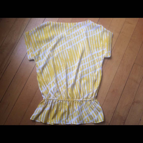 NWOT! Michael Kors cute top - Picture 4 of 4